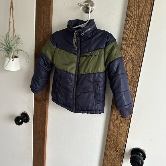 GUESS Color Block Puffer Winter Coat Jacket Baby Toddler Boy 24 Months - Picture 7 of 12